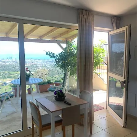 Breath-taking Studio On Hill Top With Pool Mesa Geitonia